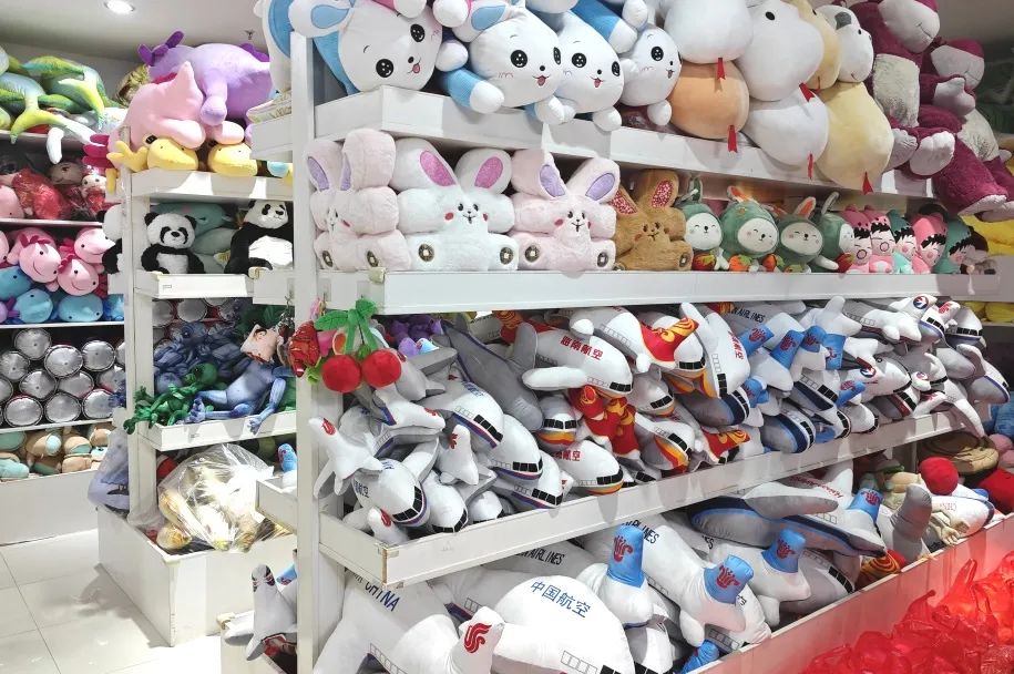 一个爆款卖1600多万个，扬州玩具厂数码印花不停机，订单一年暴涨50%！